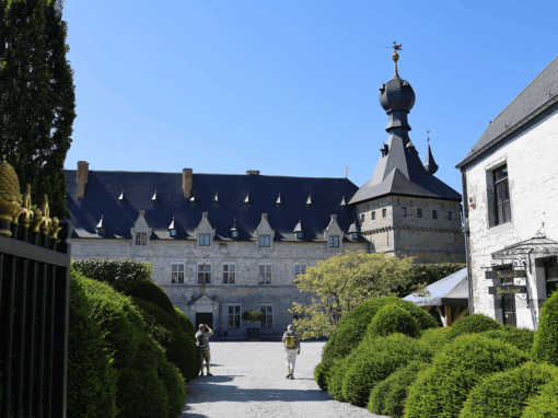 CHÂTEAU ET TERROIR